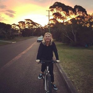 Meet your Posher, Emma